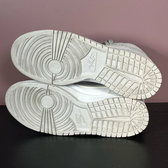 Nike Dunk High White Neutral Grey Size 8 Men 9.5 Women Gently Used Fast Shipping - Picture 5 of 6